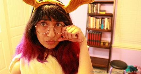 currymyfavor free pretty actress photos