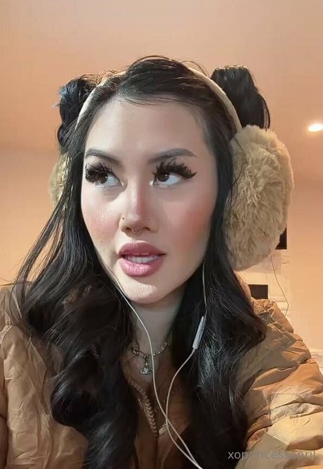 XOPrincessApril star adult gallery