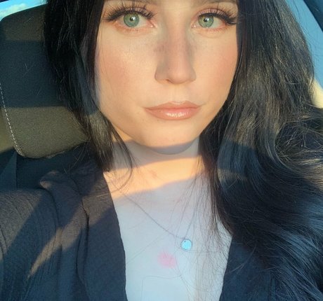 lewdkumi nice actress pictures