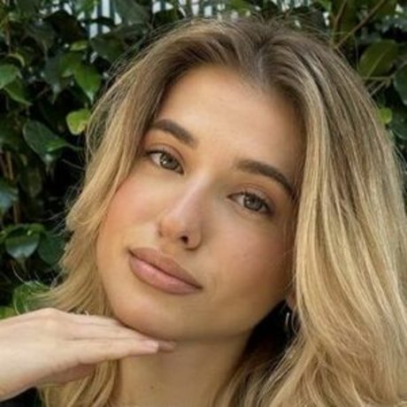 Juna amour model porn picture