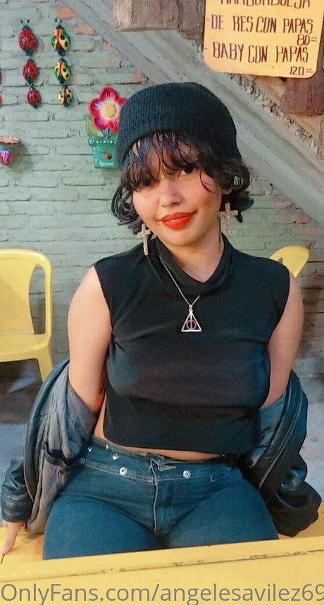 angelesavilez art actress photos