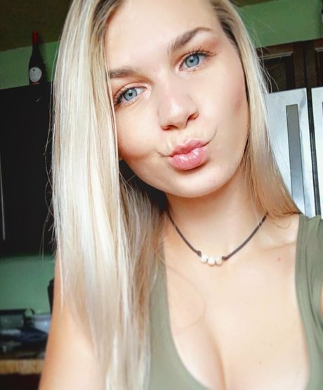 hunnyxoxo2 star best images