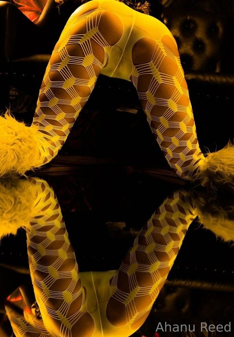 ahanureed free nude star image