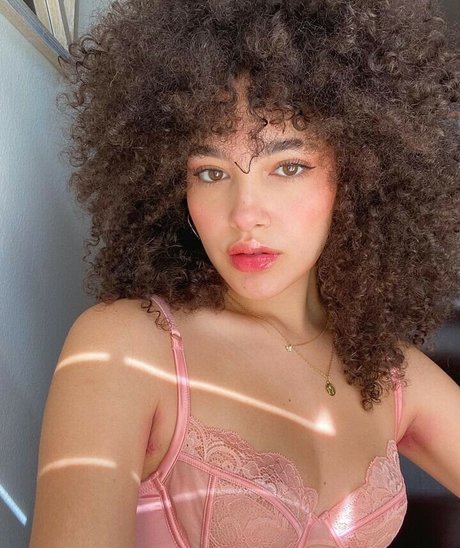 Teo Marcella pornstar perfect archive