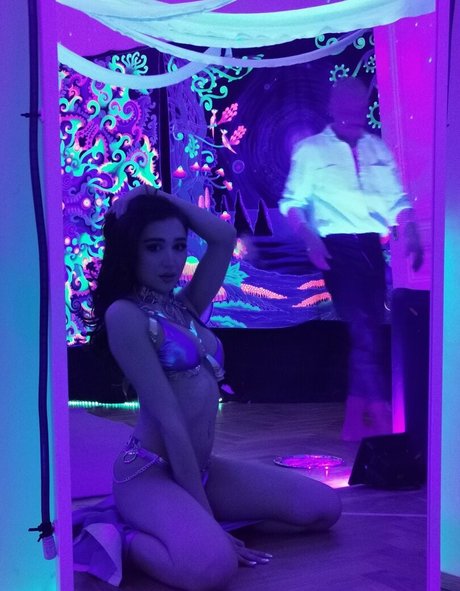 mayteodosio pornographic model photo