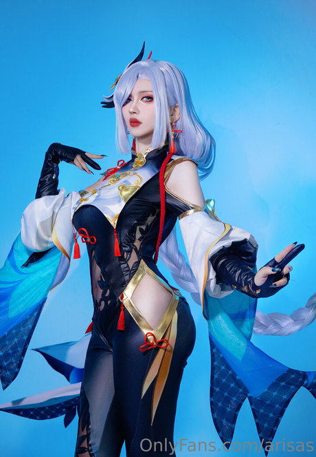 Arisa S model sexy pic