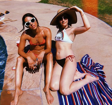 Lindsay Ames model nudes photos