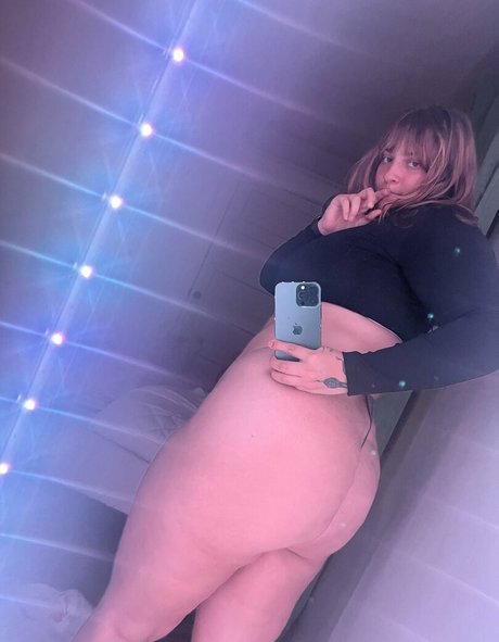 Sophia Cundiff model pornographic photo