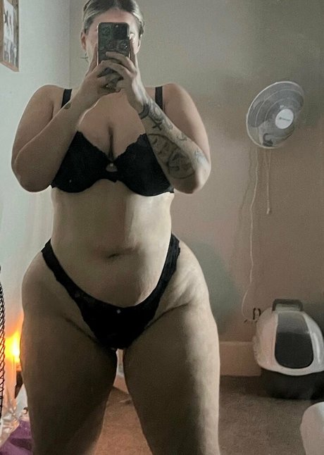 Sophia Cundiff nice star image