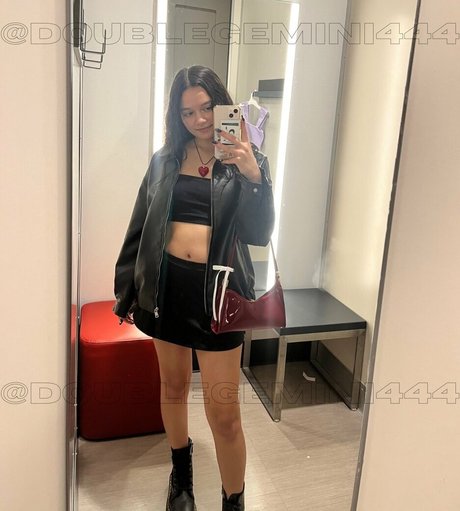 doublegemini444 hot model picture