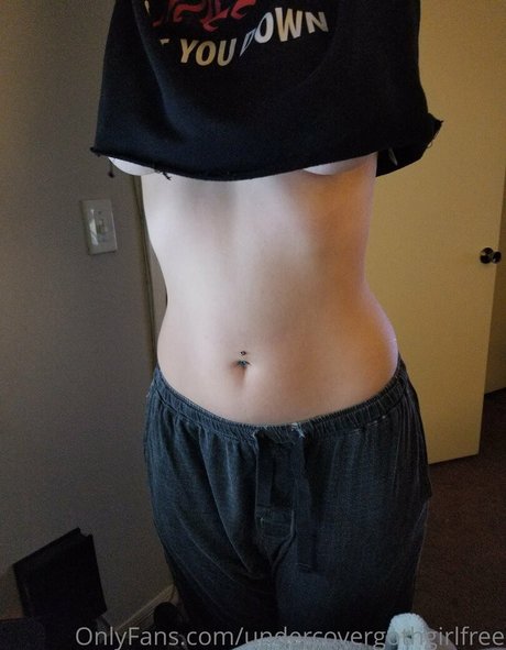 undercovergothgirlfree pretty actress image