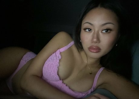 Whozdatbr4tz porn star photo