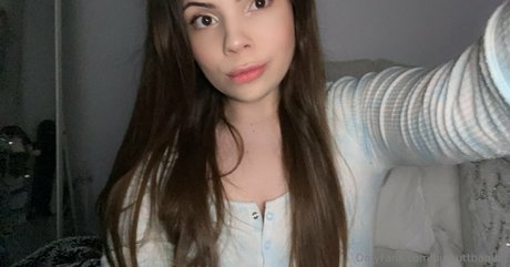 vanessaselene model beautiful photo