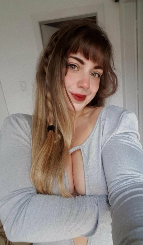 Katskirby model exclusive img