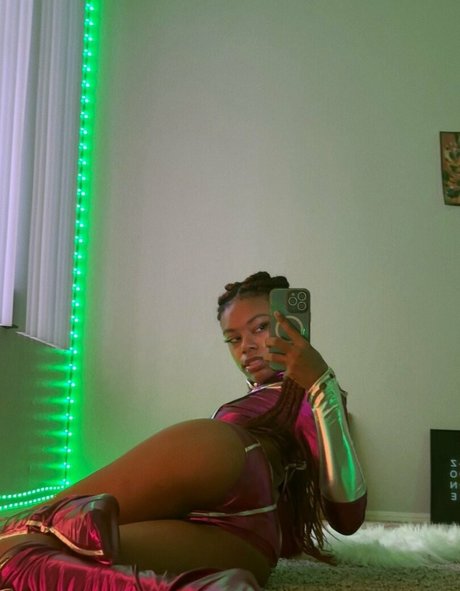 mochaanae sexy model archive