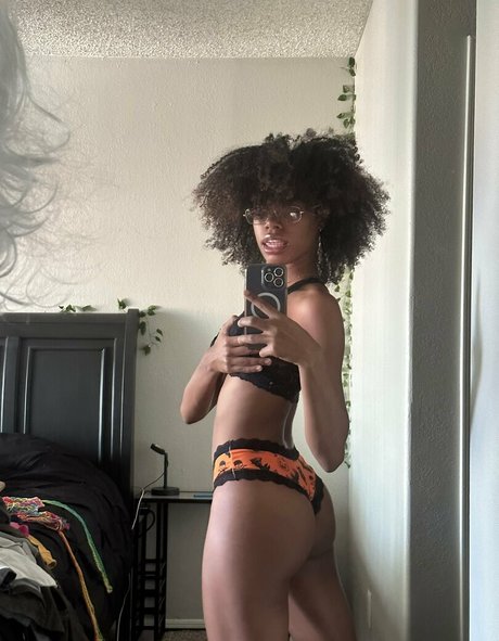 mochaanae erotic pornstar pictures