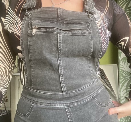 Elena Sophia Nicolosi star top gallery