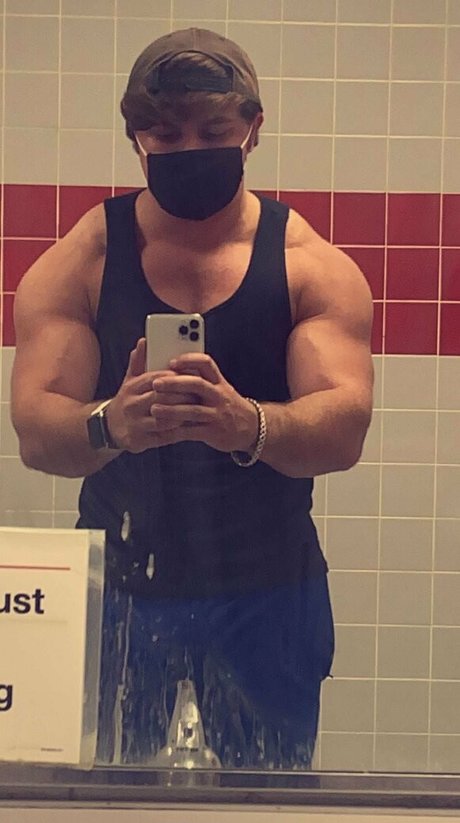 jamietylerflex pornstar sexy photo