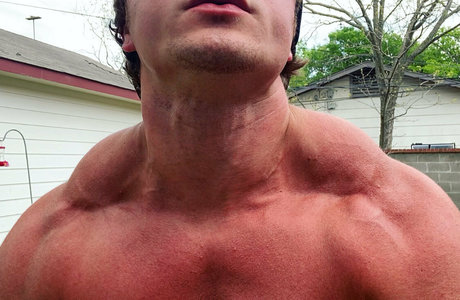 jamietylerflex model hd photo