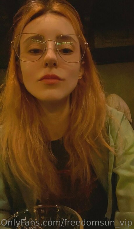 Alex Ray pretty star gallery