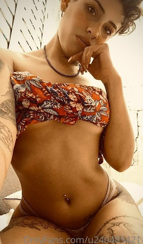 thequeenwithcurls star art pictures