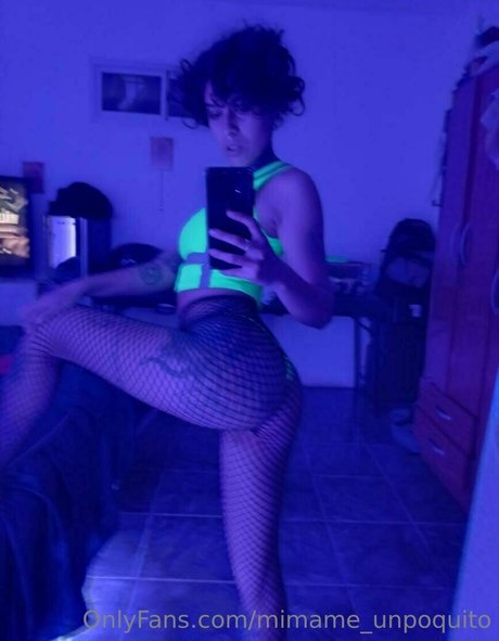 thequeenwithcurls hot actress img