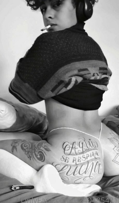 thequeenwithcurls pornstar nice picture