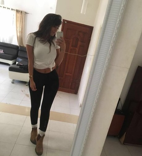 Liel Avitan hd pornstar image