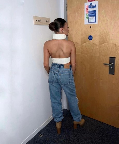 Sydney Etherington sex model photo