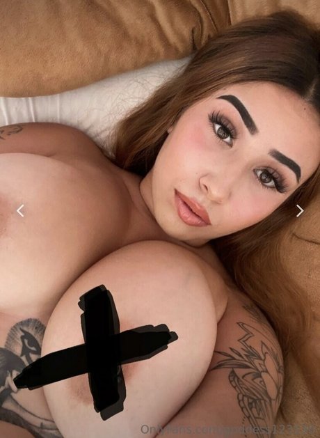 Noemi123130 star nude img