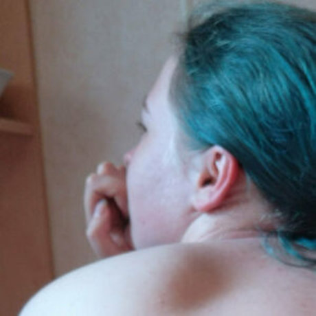 Jennybiatch naked actress image