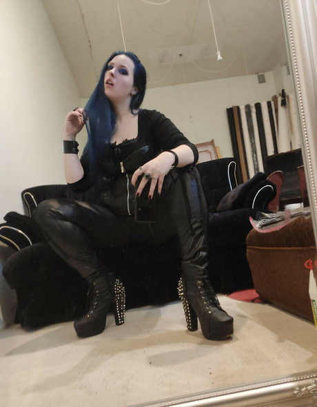 Jennybiatch pornstar hd photos