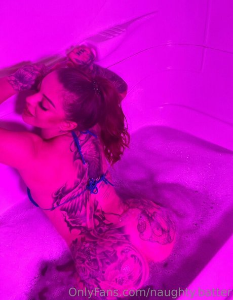 naughty batter art actress pics