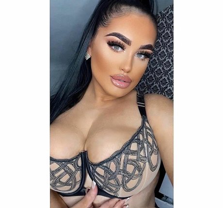 Rosie May star gallery