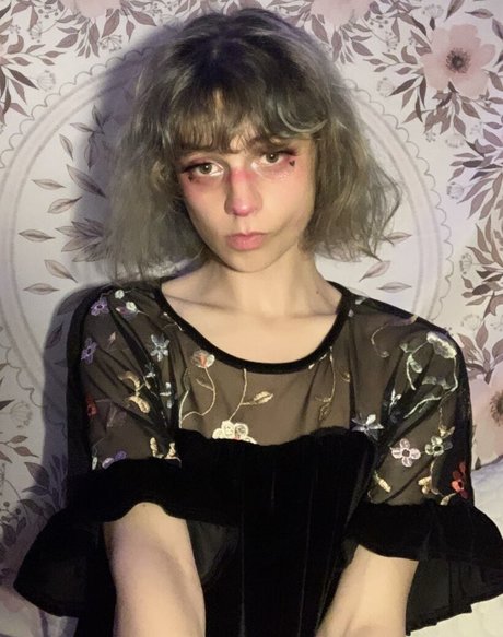 Cd Bell star pretty photo