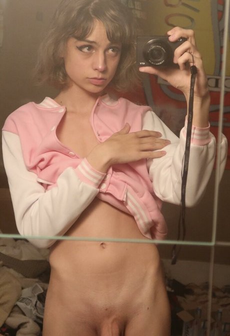 Cd Bell star xxx images