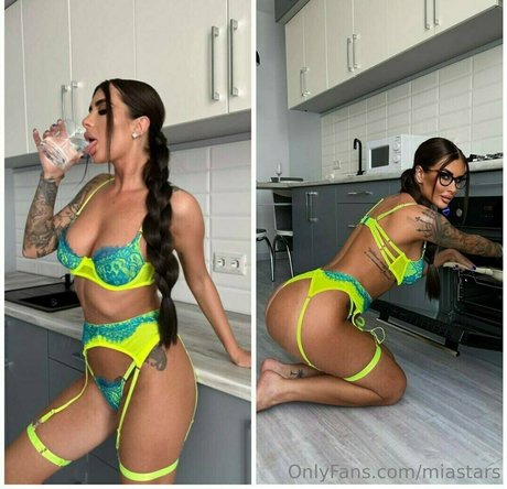 miastars beautiful star pictures