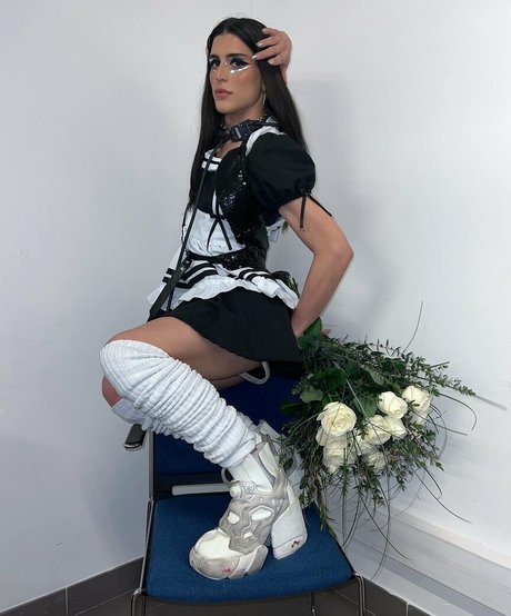 arca1000000 sexy actress archive