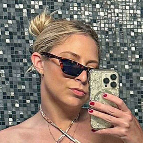 Highlyfashioned Hayley naked model pics