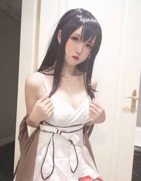 AxunkaOri sex model image