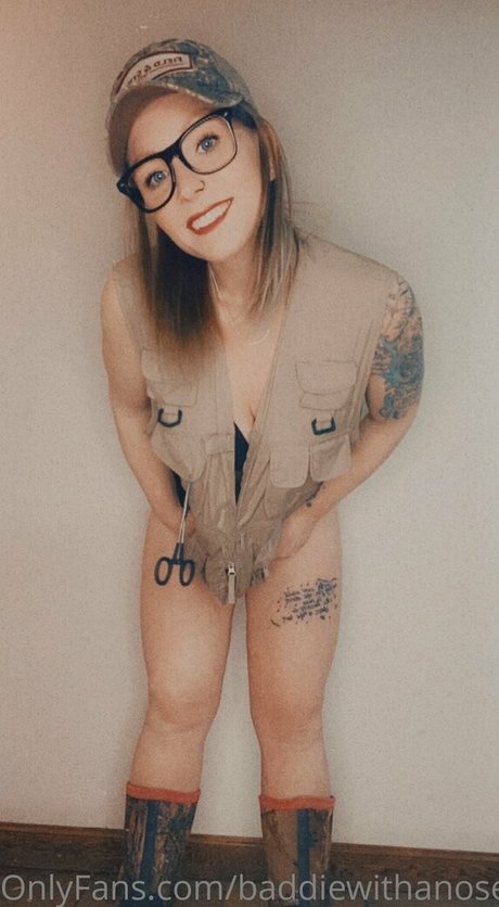 baddiewithanosering top model photo