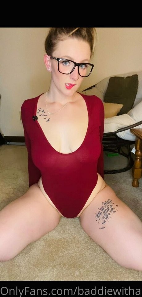 baddiewithanosering nudes actress photo