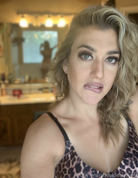 badasstxmama star beautiful pic