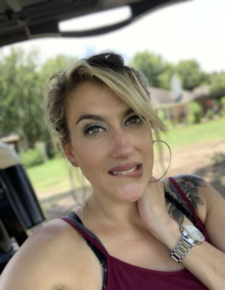 badasstxmama art actress picture