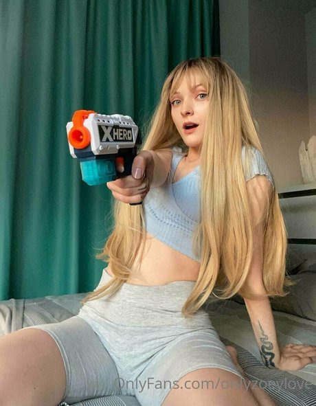 onlyzoeylove pornstar exclusive pic