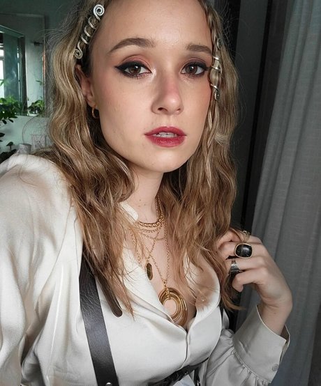 huge cock shemale onlyfans porno pic