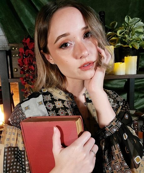 AmyKay ASMR erotic model photos