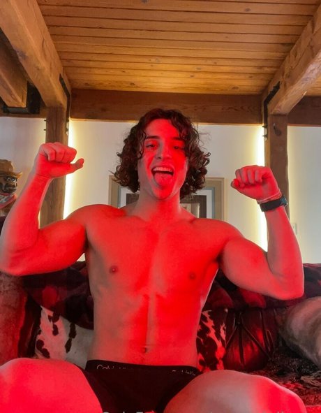 petervigilante model sex galleries