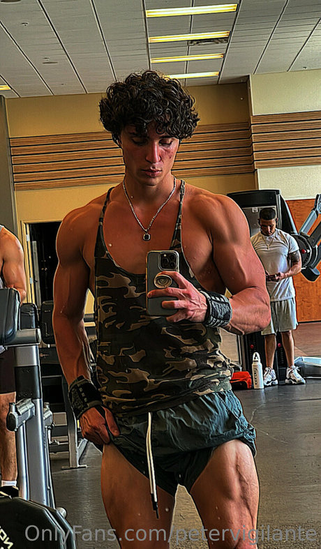 petervigilante sex model pic