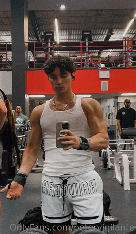 petervigilante model perfect pics